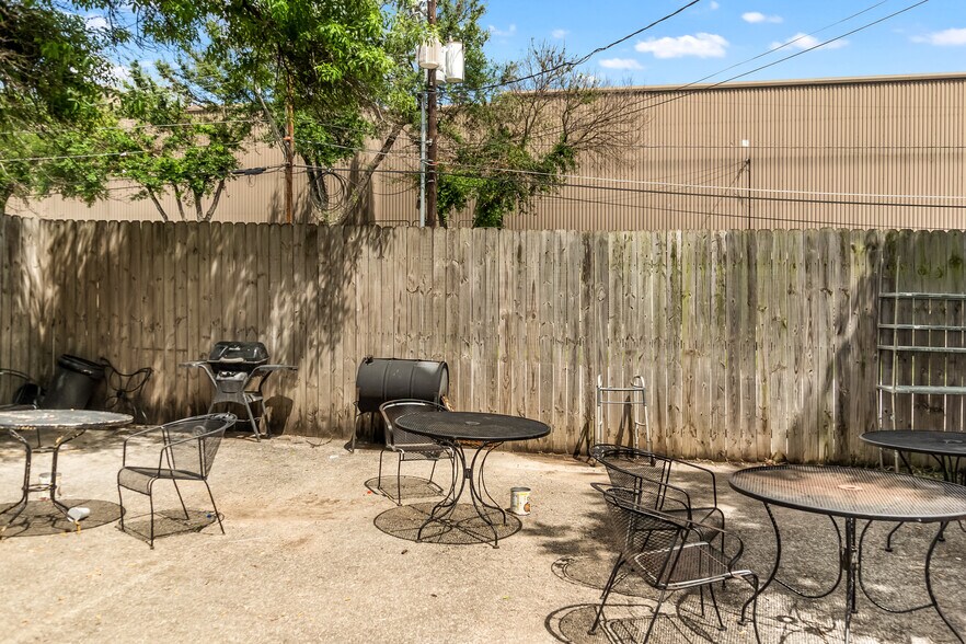 More Photos Of 4606 Connelly St, Austin Assisted Living For Sale