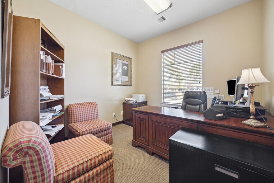 More Photos Of 12807 Jones Rd, Cypress Medical For Sale