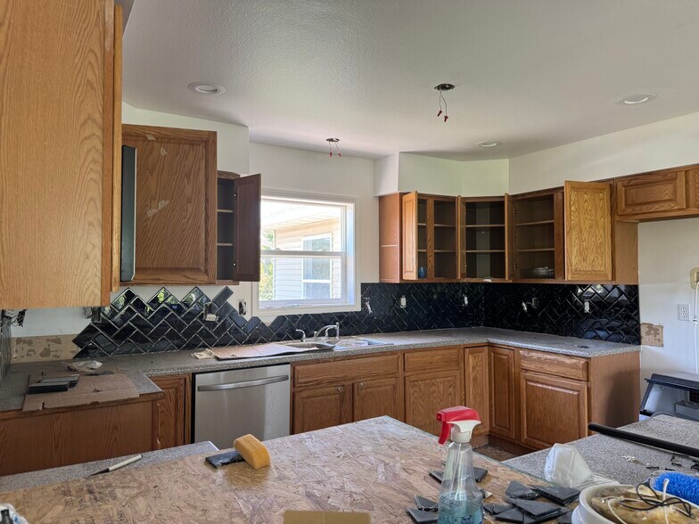 More Photos Of 13450 S Topeka Ave, Carbondale Apartments For Sale