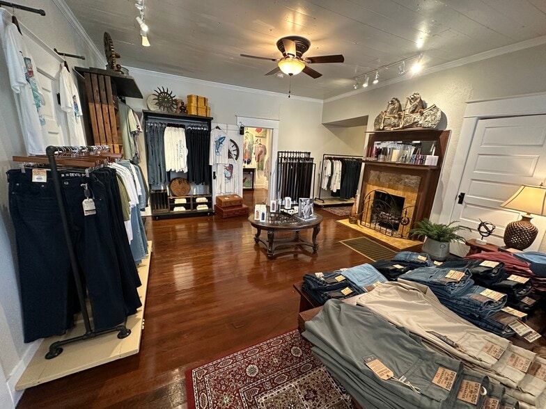 More Photos Of 1008 S Rock St, Georgetown Office Residential For Sale