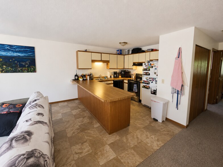 More Photos Of 835 Driftwood Dr, Saint Cloud Apartments For Sale