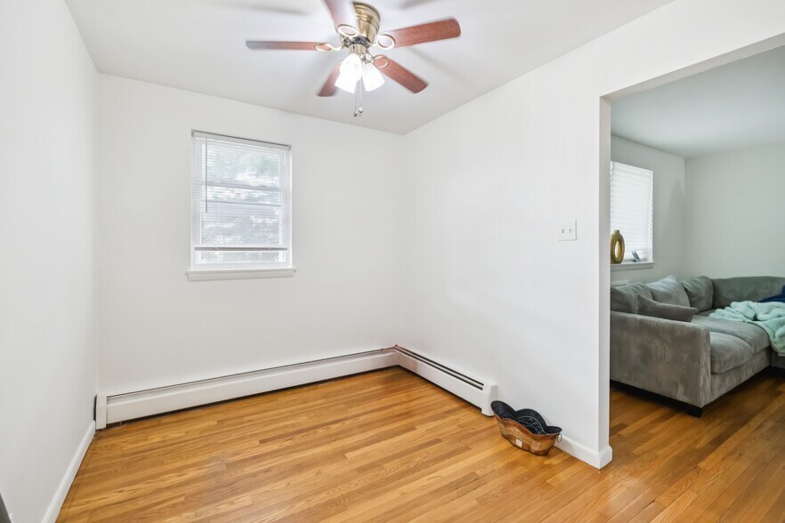 More Photos Of 301 E Brown St, Norristown Multifamily For Sale