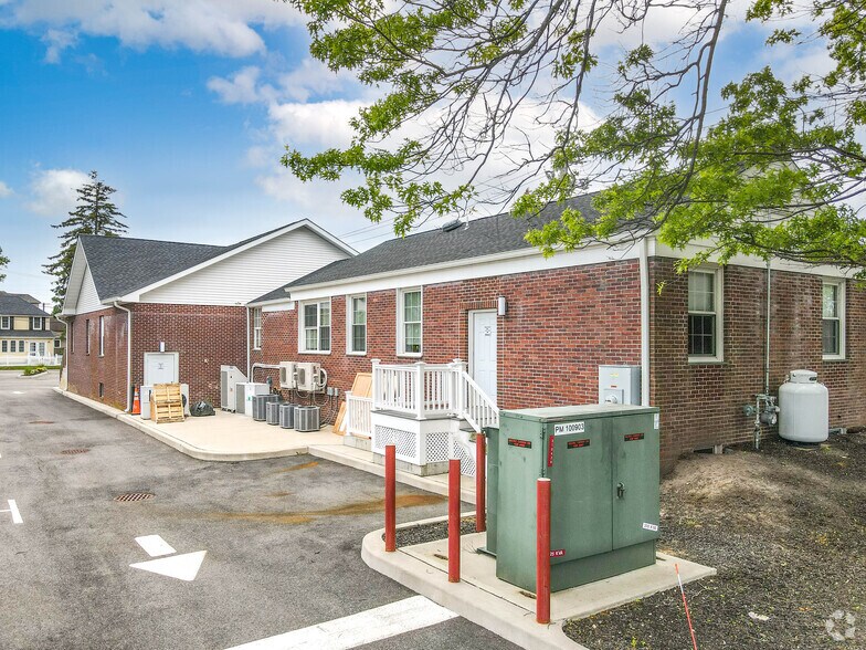 More Photos Of 55 Veterans Memorial Hwy, Commack Medical For Lease