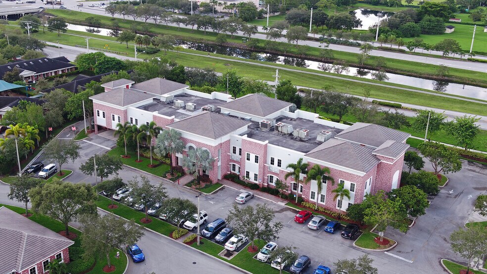 More Photos Of 12401-12555 Orange Dr, Fort Lauderdale Office For Lease