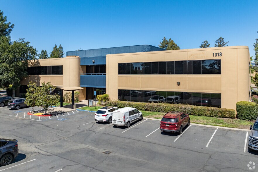 Primary Photo Of 1318 Redwood Way, Petaluma Coworking Space