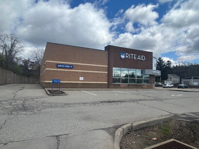 More Photos Of 7345 Saltsburg Rd, Penn Hills Drugstore For Sale