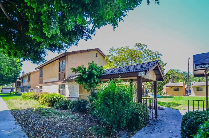 More Photos Of 1629 W Ball Rd, Anaheim Apartments For Sale