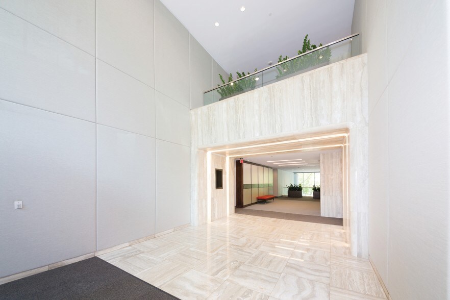 More Photos Of 5871 Glenridge Dr NE, Atlanta Office For Lease