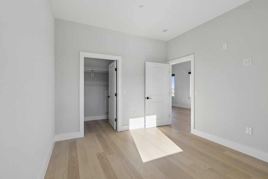 More Photos Of 34-40 Hudson St, Newark Apartments For Lease