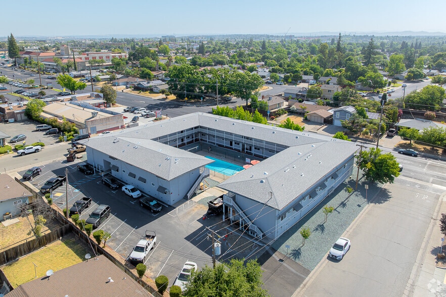 More Photos Of 500 Sunrise Ave, Roseville Apartments For Sale