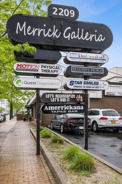 More Photos Of 2201-2211 Merrick Rd, Merrick Office Residential For Lease