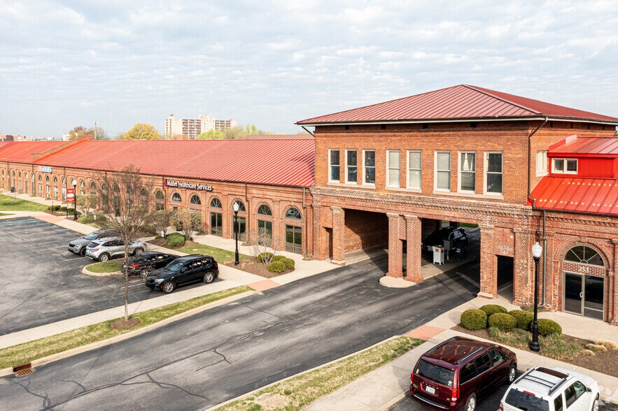 More Photos Of 1-610 Quartermaster Ct, Jeffersonville Storefront For Lease