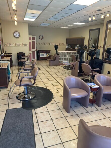 More Photos Of 708 Burmont Rd, Drexel Hill Storefront Retail Residential For Sale