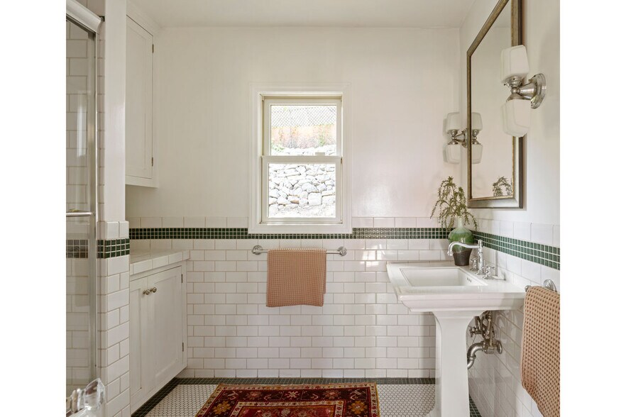 More Photos Of 3700 Arbolada Rd, Los Angeles Apartments For Sale