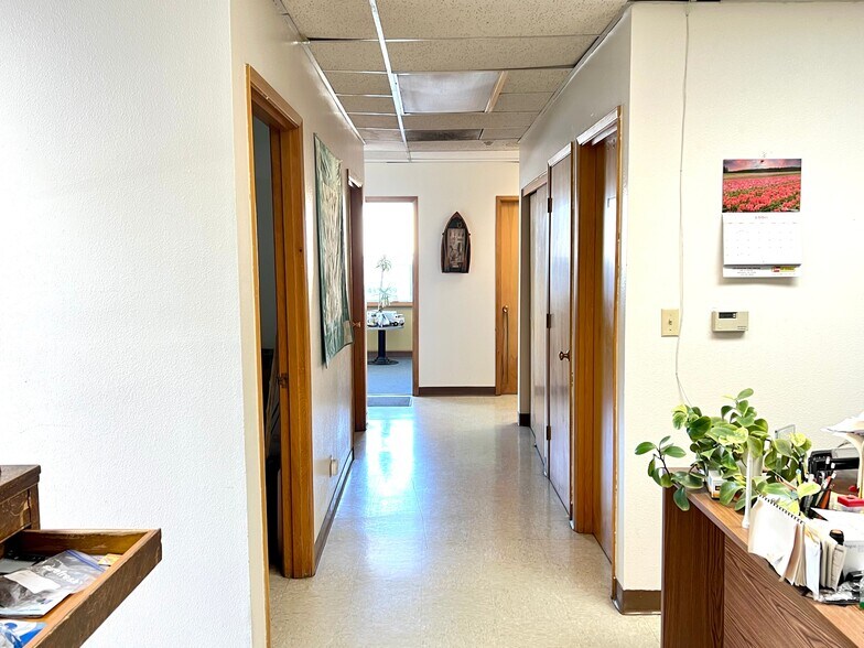 More Photos Of 524 SW 12th St, Pendleton Industrial For Sale