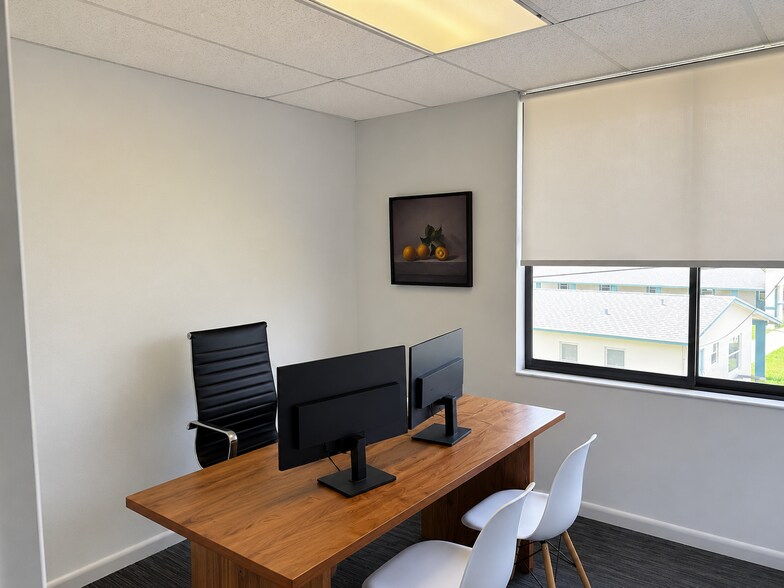 More Photos Of 1860 Forest Hill Blvd, West Palm Beach Unknown For Lease