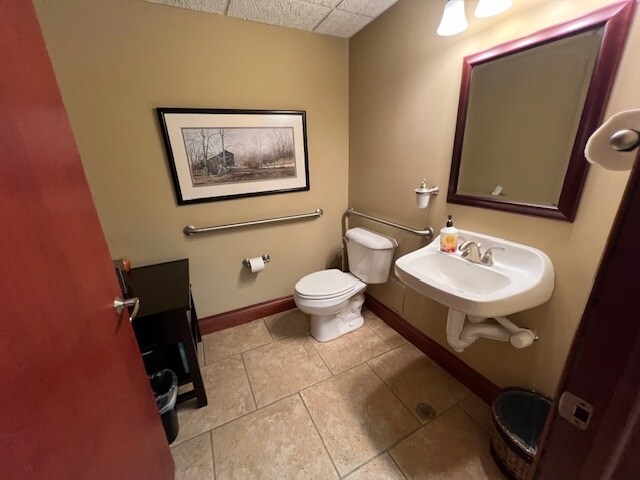 More Photos Of 707 Ridgeview Dr, McHenry Flex For Sale