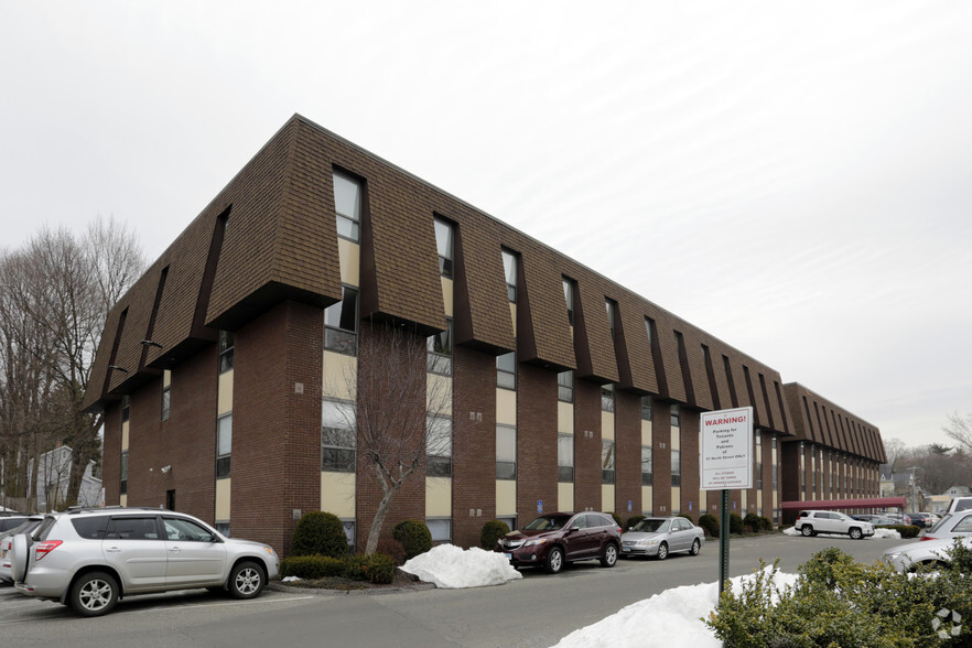 More Photos Of 57 North St, Danbury Medical For Lease
