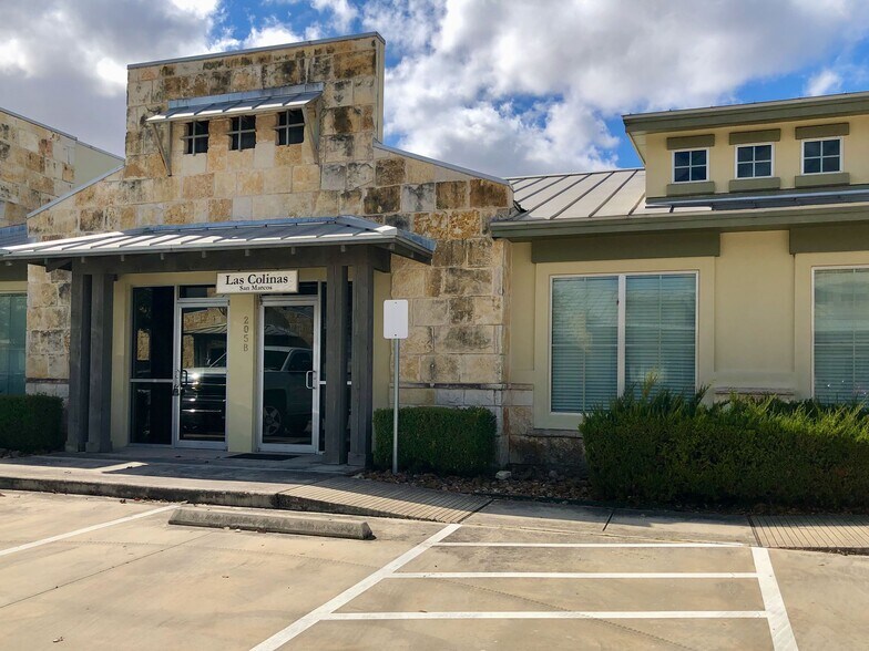 More Photos Of 1920 Corporate Dr, San Marcos Office For Sale