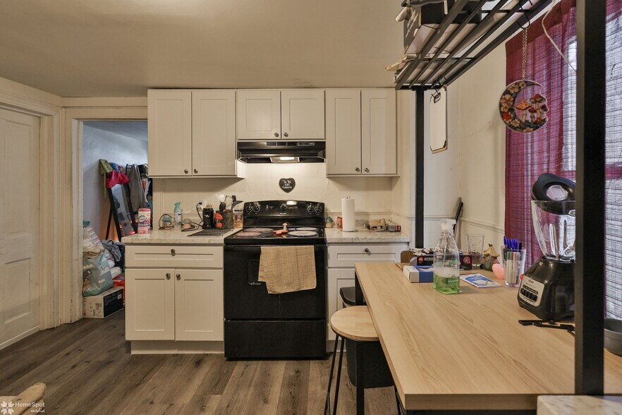 More Photos Of 304 E Kline Ave, Lansford Multifamily For Sale