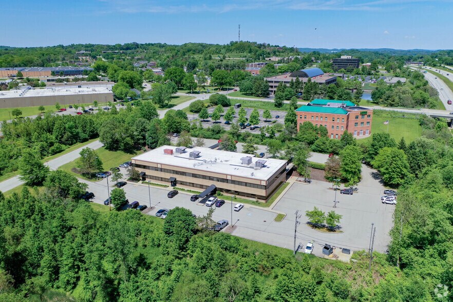 More Photos Of 107 Gamma Dr, Pittsburgh Medical For Lease