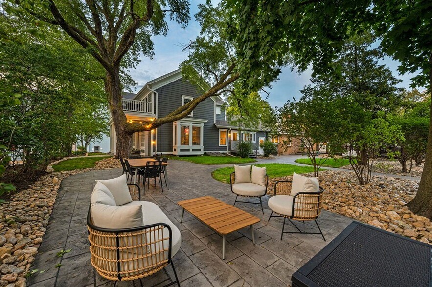 More Photos Of 219 Kentucky St, Sturgeon Bay Specialty For Sale