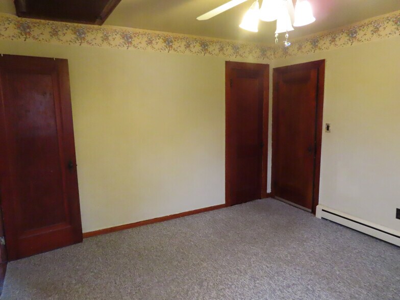 More Photos Of 200 1st St, Conneaut Lake Storefront Retail Residential For Sale