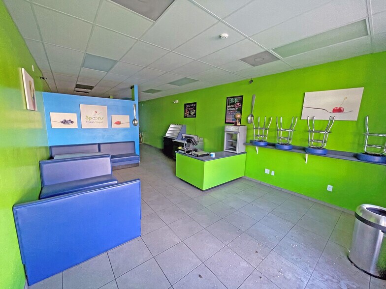 More Photos Of 134 N Main St, Porterville Restaurant For Lease