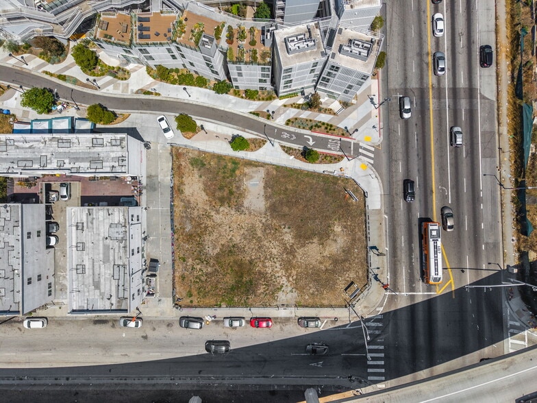 More Photos Of 311 W Imperial Highway, Los Angeles Land For Lease