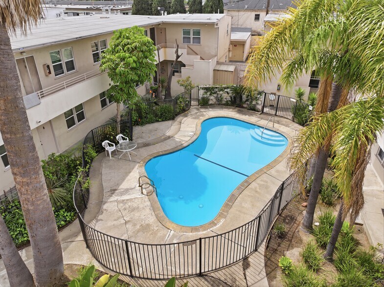 More Photos Of 3575 S Sepulveda Blvd, Los Angeles Apartments For Sale