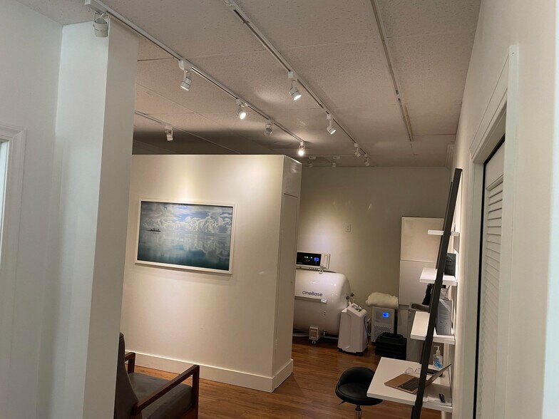 More Photos Of 161 Wailea Ike Pl, Wailea Office For Lease