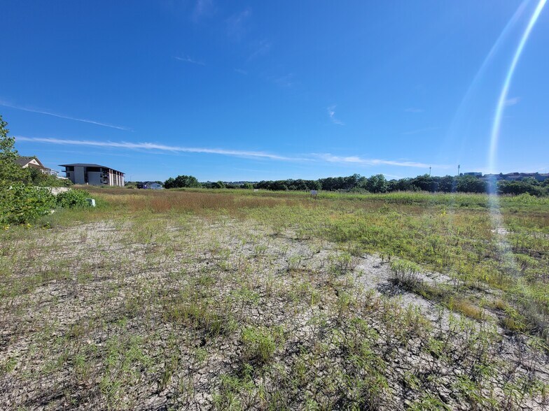 More Photos Of 3804 Vanesta dr, Manhattan Land For Sale