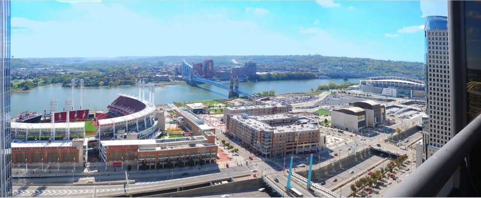 More Photos Of 201 E 4th St, Cincinnati Office For Lease