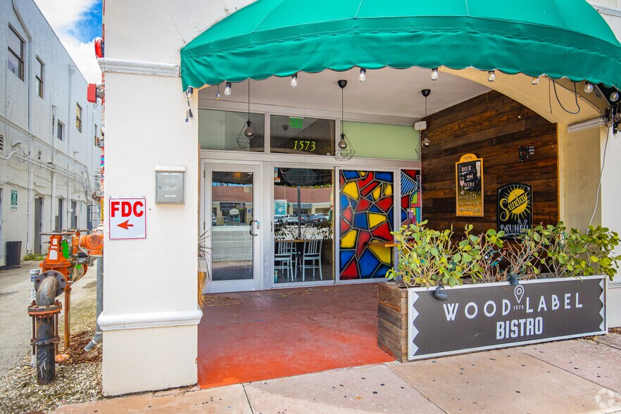 More Photos Of 1569-1573 Sunset Dr, Coral Gables Storefront Retail Office For Lease