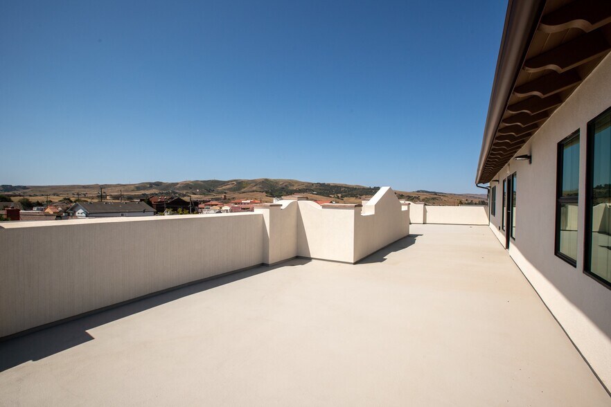 More Photos Of 155 E Clark Ave, Orcutt Office For Sale