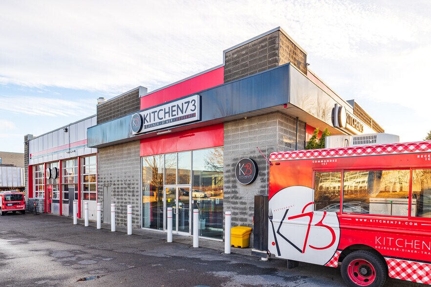 Primary Photo Of 9190-9192 Boul Maurice-Duplessis, Montréal Auto Repair For Sale