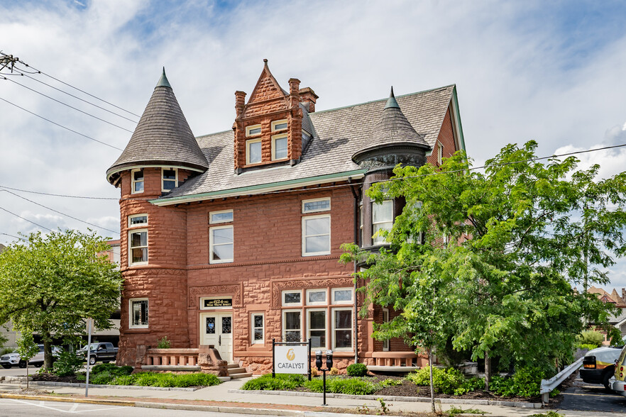 Primary Photo Of 624 W Wayne St, Fort Wayne Loft Creative Space For Sale