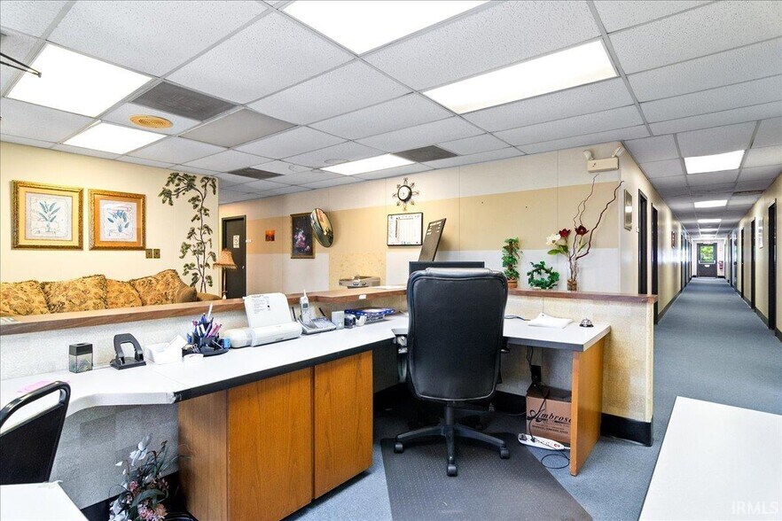 More Photos Of 903 Morton st, Oakland City Office For Sale