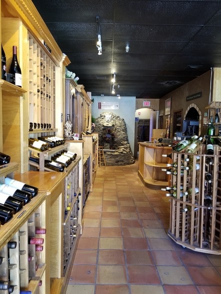 More Photos Of 1476-1492 Boston Post Rd, Fairfield Storefront Retail Office For Lease