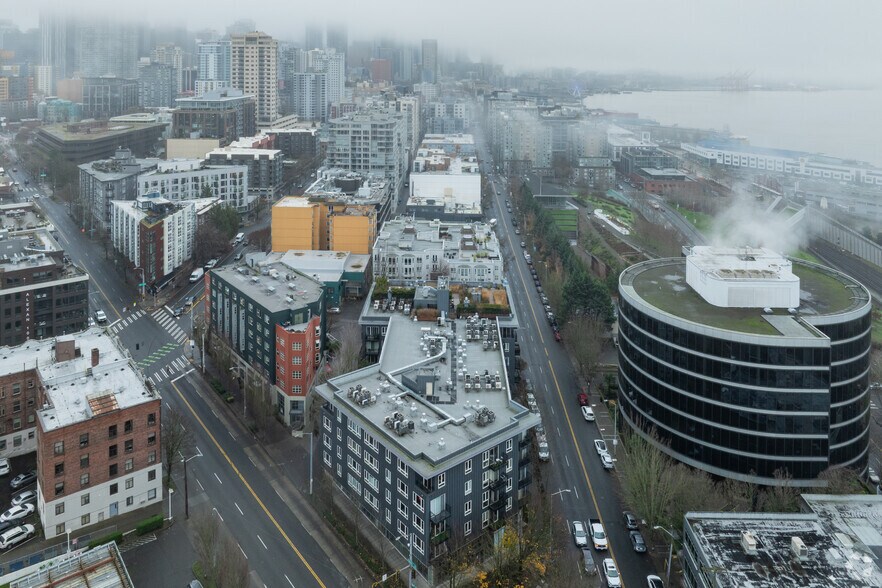 More Photos Of 7 Denny Way, Seattle Apartments For Sale