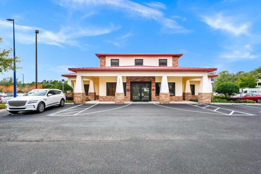 More Photos Of 8601 Commodity Cir, Orlando Loft Creative Space For Sale