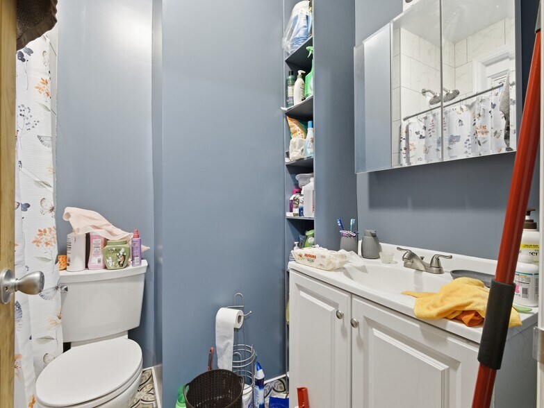 More Photos Of 521 60th St, West New York Multifamily For Sale