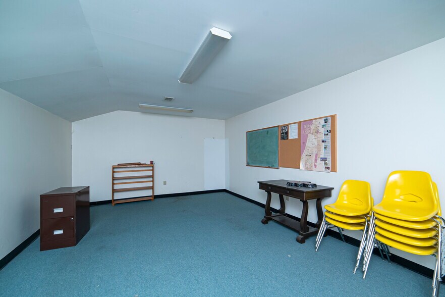 More Photos Of 1815 Central Ave, Augusta Religious Facility For Sale