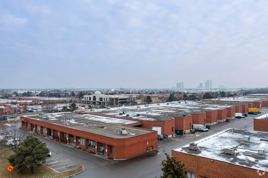 More Photos Of 20 Staffern Dr, Vaughan Showroom For Lease