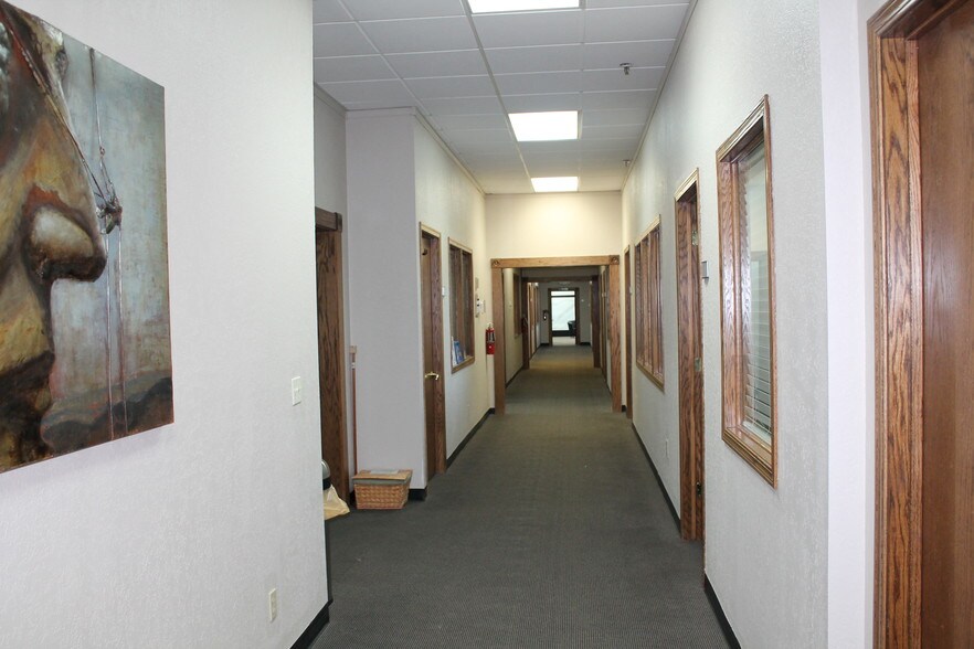 More Photos Of 1501 Centre St, Rapid City Office For Lease