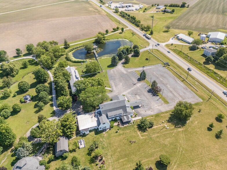 More Photos Of 2973 N Il Route 71, Ottawa Restaurant For Sale