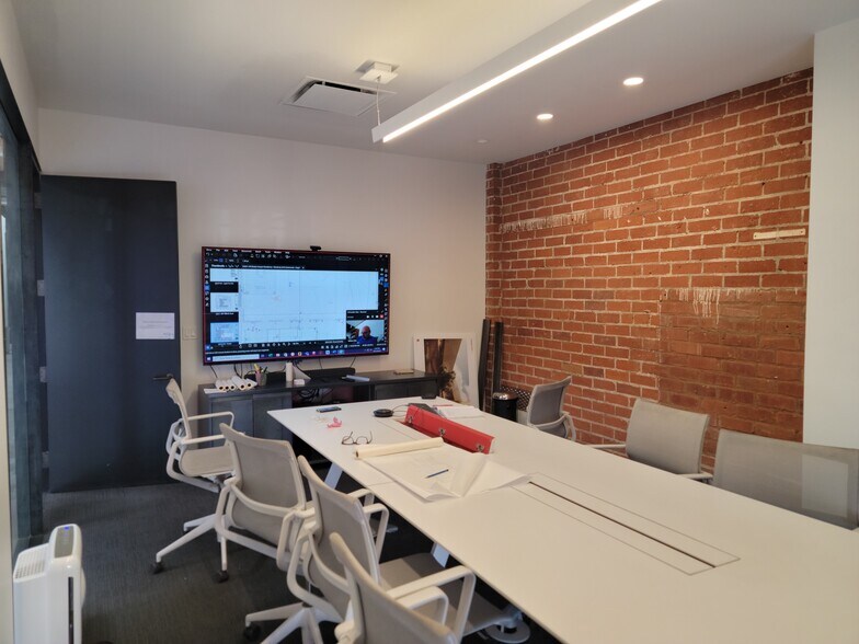 More Photos Of 3830 Willat Ave, Culver City Loft Creative Space For Lease