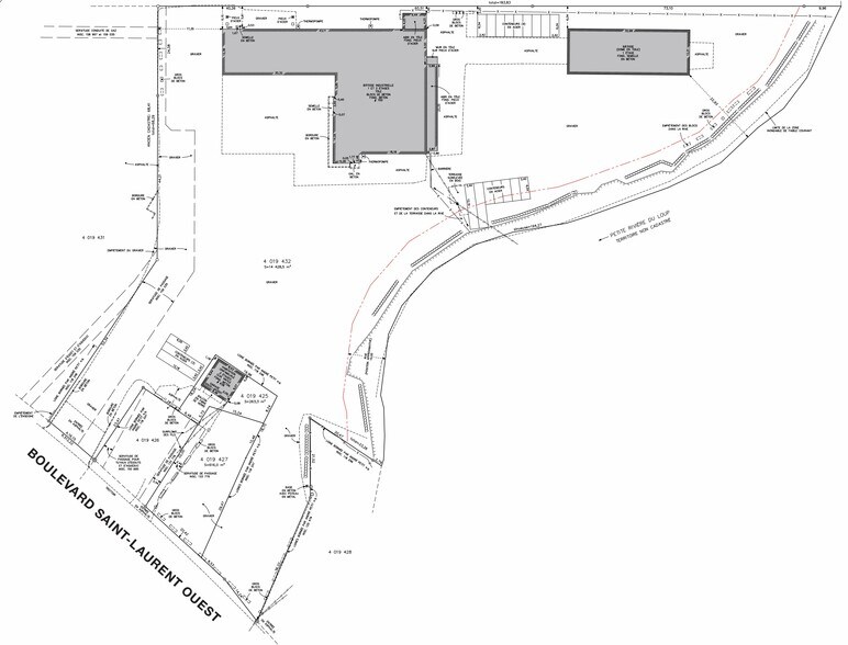 More Photos Of 700 Boul Saint-Laurent O, Louiseville Manufacturing For Sale