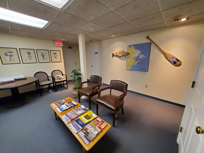 More Photos Of 4 S Main St, Ipswich Storefront Retail Office For Lease