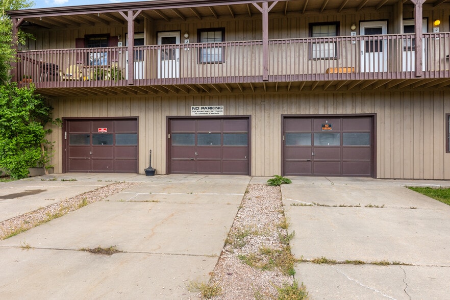 More Photos Of 3313 Leland Ln, Rapid City Multifamily For Sale